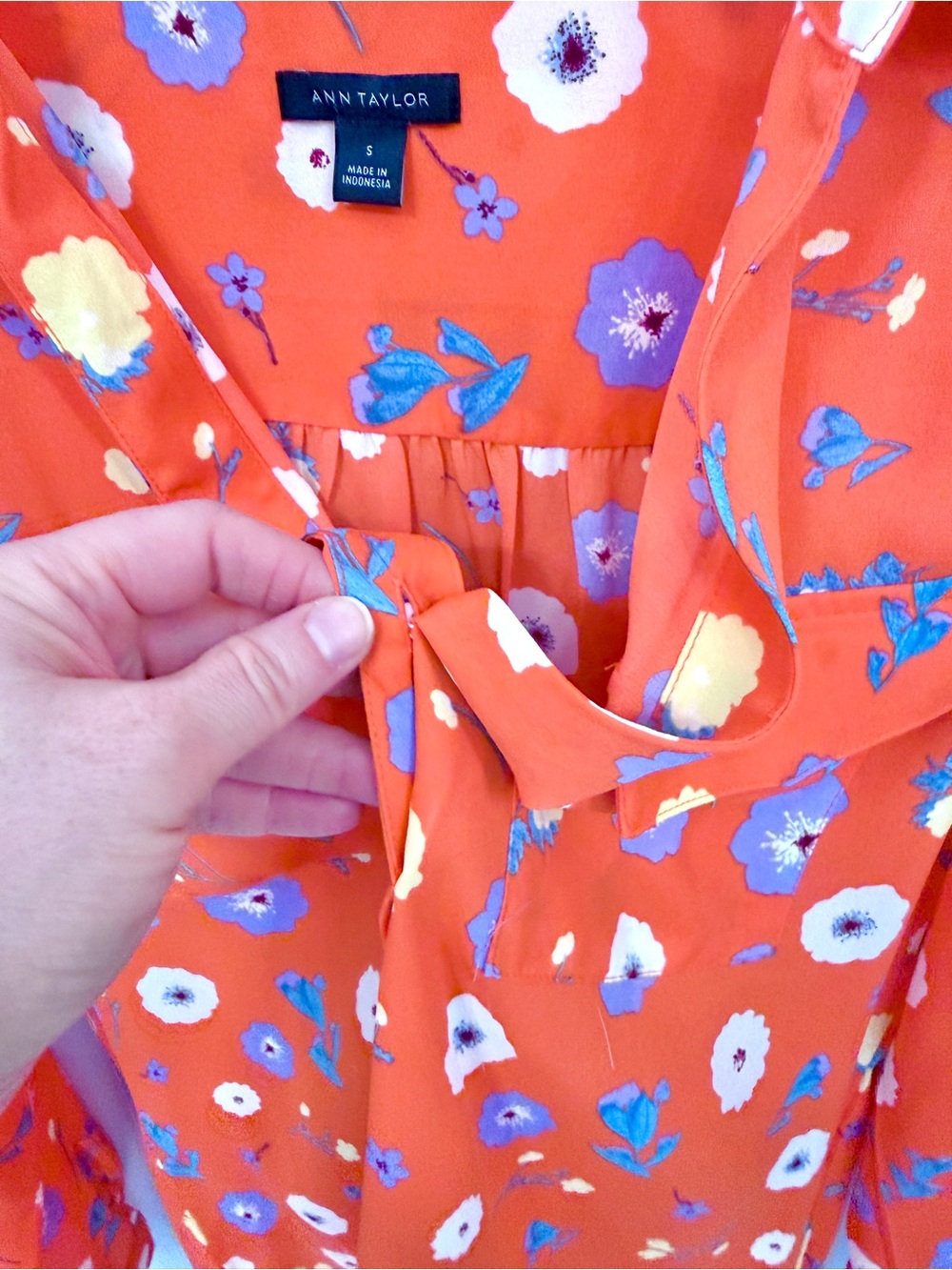 Ann Taylor Orange Floral Button-Front Blouse - Picture 2 of 9